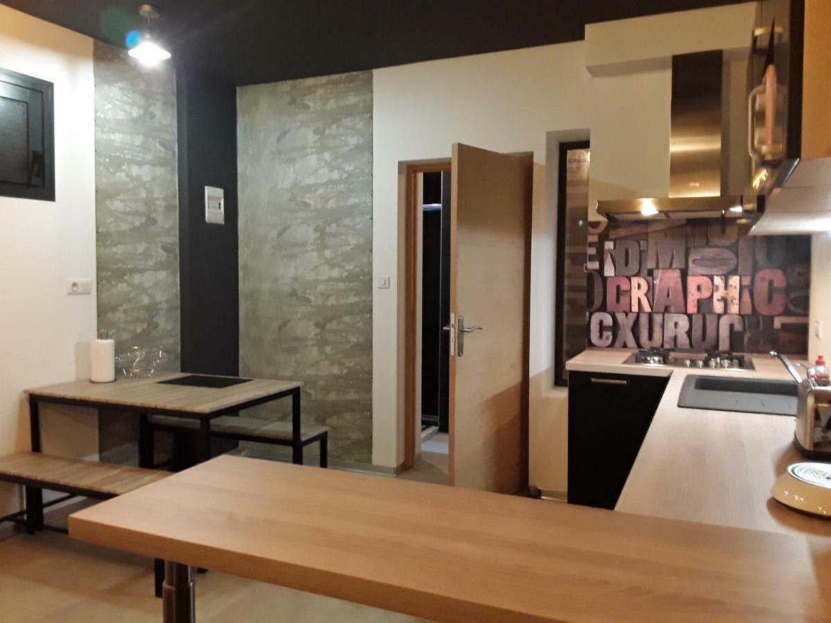 Joli 2 Pieces Esprit Loft Moderne Apartment Pau Bagian luar foto